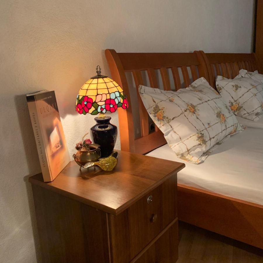 Guest House Nuhii Улцин Екстериор снимка