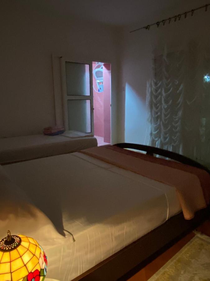Guest House Nuhii Улцин Екстериор снимка